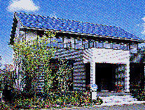 �������̉����̑��z�d�r